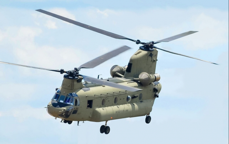 Một chiếc trực thăng MH-47 Chinook của quân đội Mỹ. (Ảnh: Wikipedia)