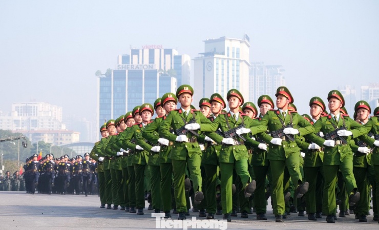 Tổng duyệt diễn tập phương án bảo vệ an ninh trật tự Đại hội Đảng lần thứ XIV - 19