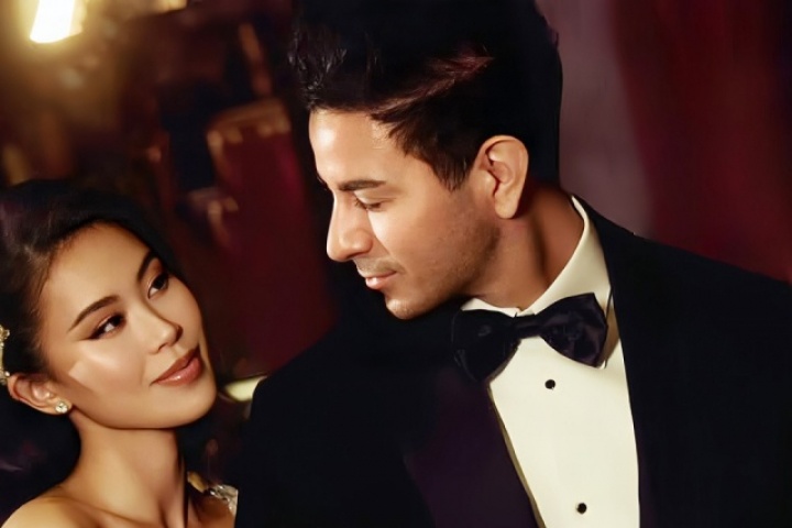 'Công chúa hàng hiệu' Tiên Nguyễn khoe đường cong bên chồng