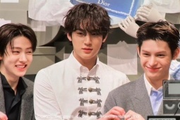 Dàn trai đẹp gây náo loạn mạng xã hội