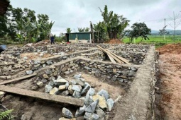 Ở TP.HCM 15 năm không mua nổi nhà, vợ chồng trẻ khăn gói về quê xây 'biệt phủ'