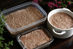 Hiểm họa từ thịt hộp, pate làm bằng lợn nhiễm tả châu Phi