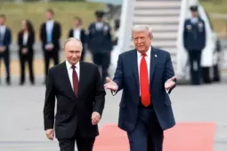 Mỹ bộc lộ toan tính mâu thuẫn trong vụ tịch thu tàu Nga