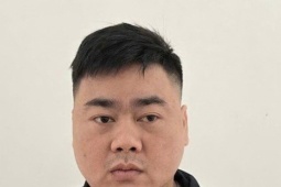 Bắt kẻ điều hành 103 website, đăng tải hơn 7.000 video khiêu dâm