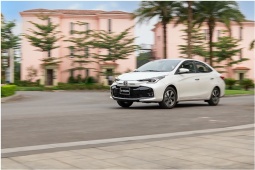 Toyota Vios giảm khuyến mãi so với tháng trước