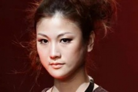 Nữ siêu mẫu qua đời ở tuổi 47