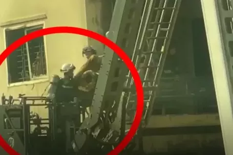 [VIDEO] Nhân chứng kể lại vụ cháy nhà 7 tầng ở Hà Đông làm 2 người tử vong