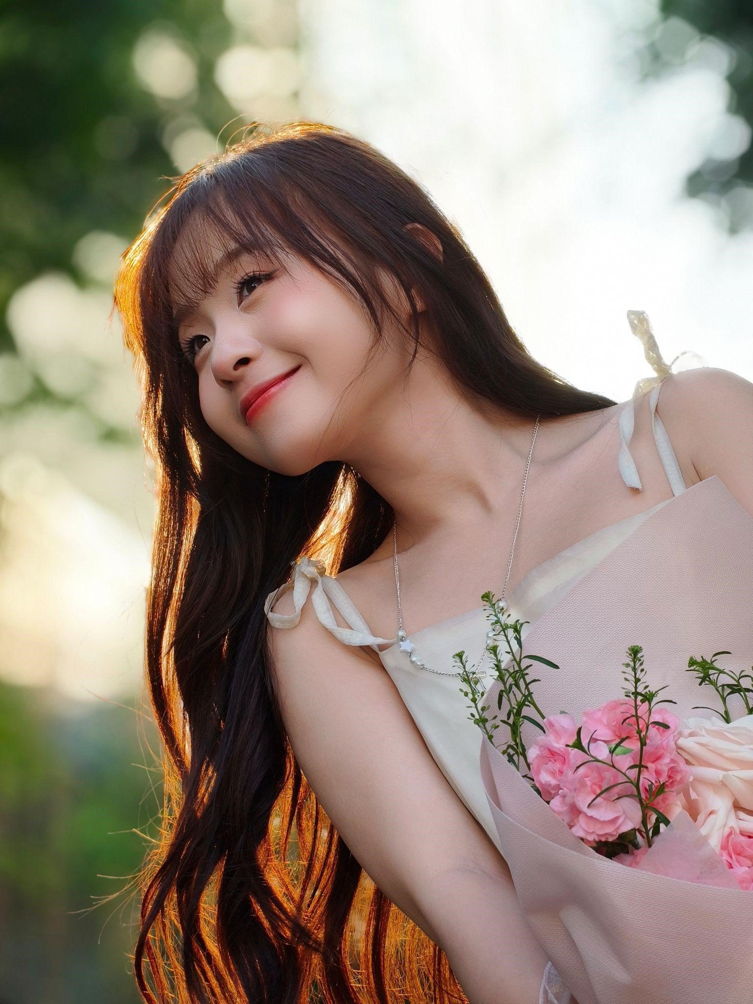 Đánh giá OPPO Reno15 Series thiết kế Mưa Sao Băng dẫn lối cho trải nghiệm nhiếp ảnh AI thông minh - 11