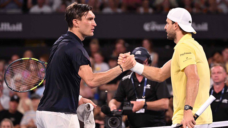 Collignon gây sốc khi đánh bại thần tượng Dimitrov