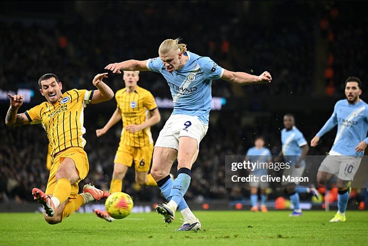 Haaland đáng lẽ phải ghi nhiều hơn 1 bàn