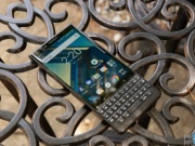 Tại sao giới công nghệ vẫn phát cuồng vì điện thoại BlackBerry?