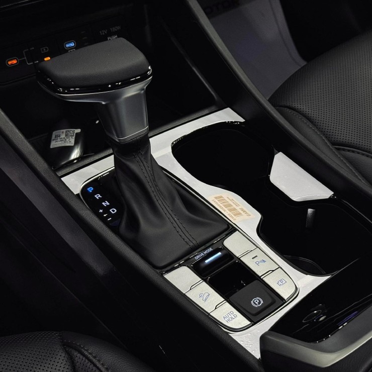 Hyundai Tucson giá từ 769 triệu đồng cuốn hút nhờ những ưu điểm gì? - 10