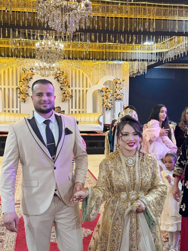 Cặp đôi có 4 năm hẹn hò trước khi kết hôn 