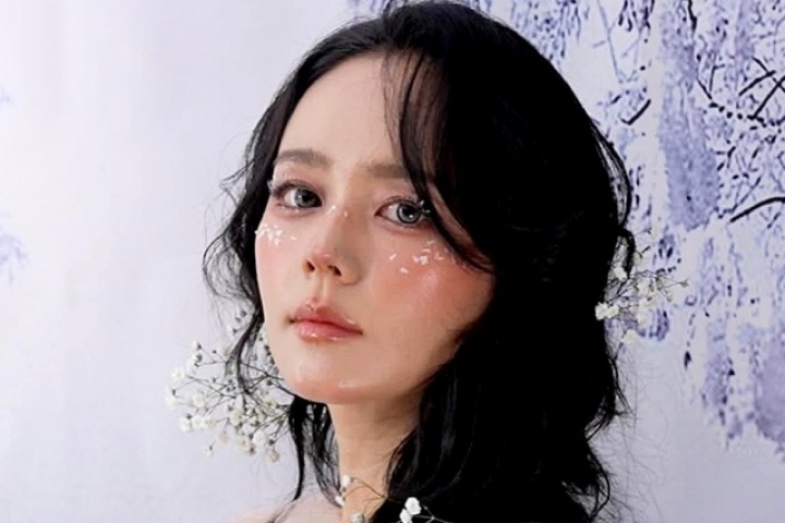 Han Ga In khiến khán giả trầm trồ 'đẹp hơn cả AI'