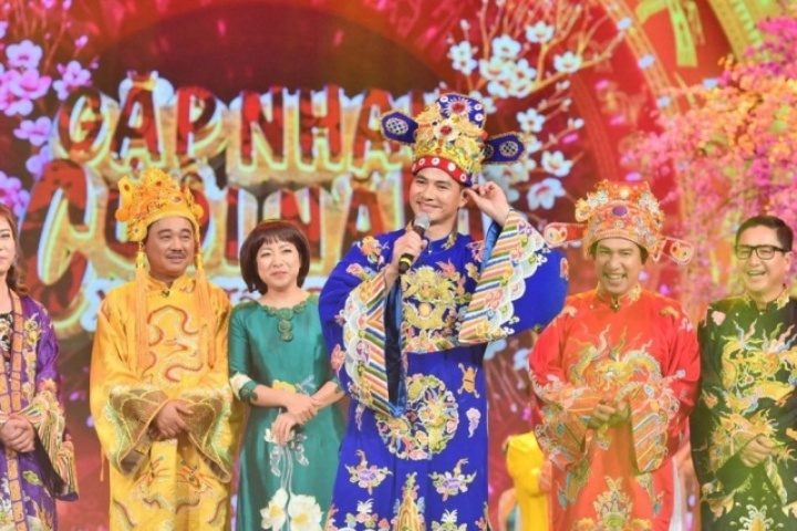 Táo Quân và những bản nhạc chế khiến khán giả 'cười ra nước mắt'