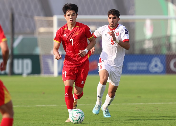 AFC đưa tin Đình Bắc dính chấn thương và khó có thể ra sân ở trận gặp U23 Kyrgyzstan.
