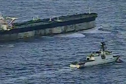 Mỹ thả các thủy thủ Nga trên tàu chở dầu bị thu giữ