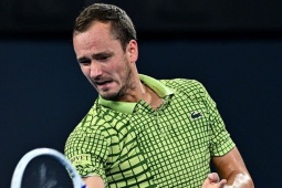Video tennis Medvedev - Majchrzak: Cú sốc tie-break, "Gấu Nga" trút giận (Brisbane International)