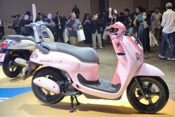 New Honda Scoopy trình làng: Hút gen Z với bộ màu sắc cực "cháy"