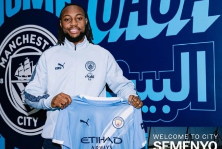 Semenyo chính thức ra mắt Man City, chọn số áo của huyền thoại bị Pep ruồng bỏ