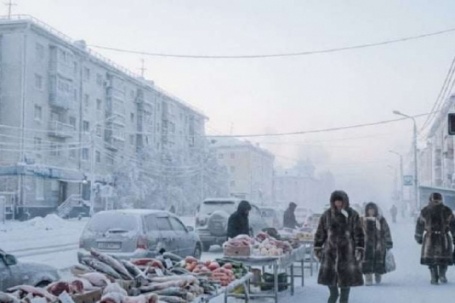 Thành phố lạnh nhất hành tinh ở đâu mà nước sôi 100 độ C biến thành tuyết tức thì, người dân uống rượu mạnh để giữ ấm?