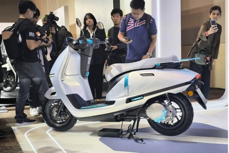 Xe máy điện Honda UC3 trình làng, giá cao hơn cả SH160i