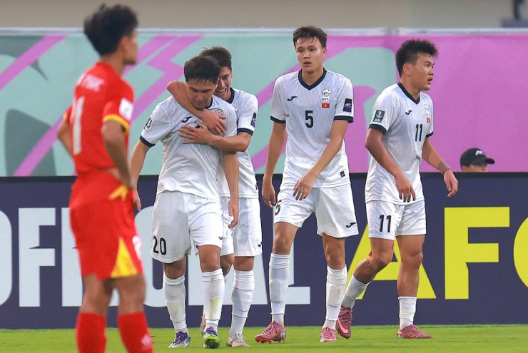 Trực tiếp bóng đá U23 Việt Nam - U23 Kyrgyzstan: Bàn thắng ấn định (U23 châu Á) (Hết giờ) - 3