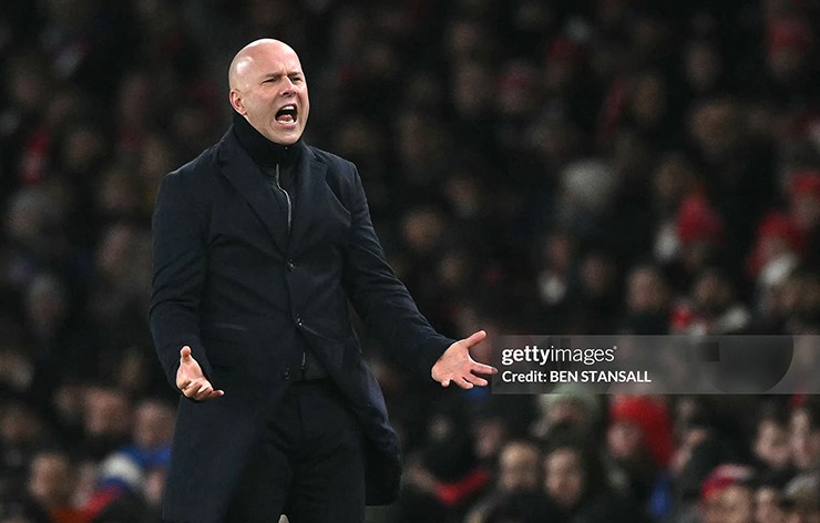 Liverpool kiểm soát thế trận nhưng bất lực trong khâu dứt điểm