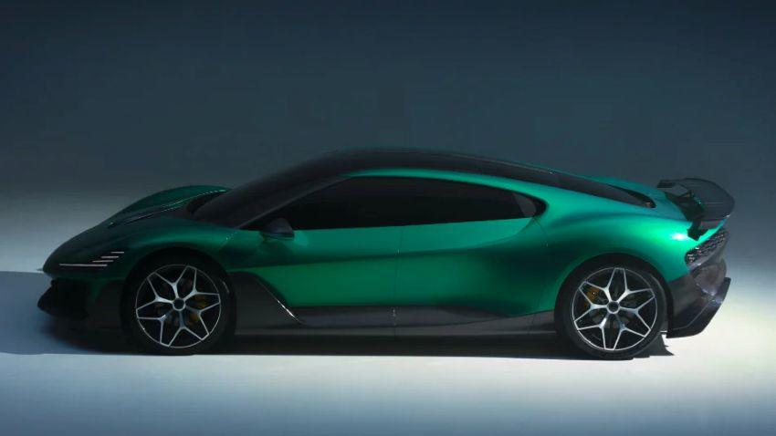 Xe sử dụng phối màu hai tông.