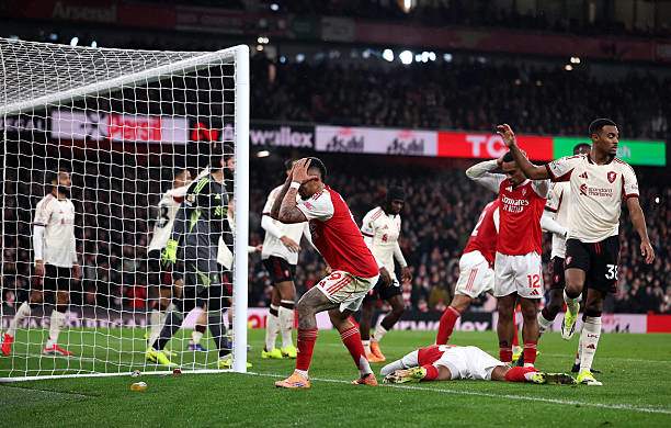 Arsenal tạo quá ít cơ hội trước Liverpool dù đá sân nhà và có lợi thế lực lượng