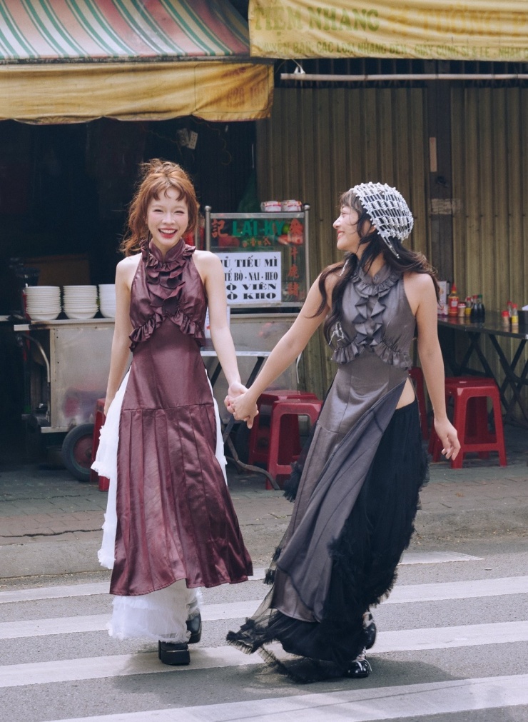 9 kiểu áo dài hot dịp Tết 2026 - 3