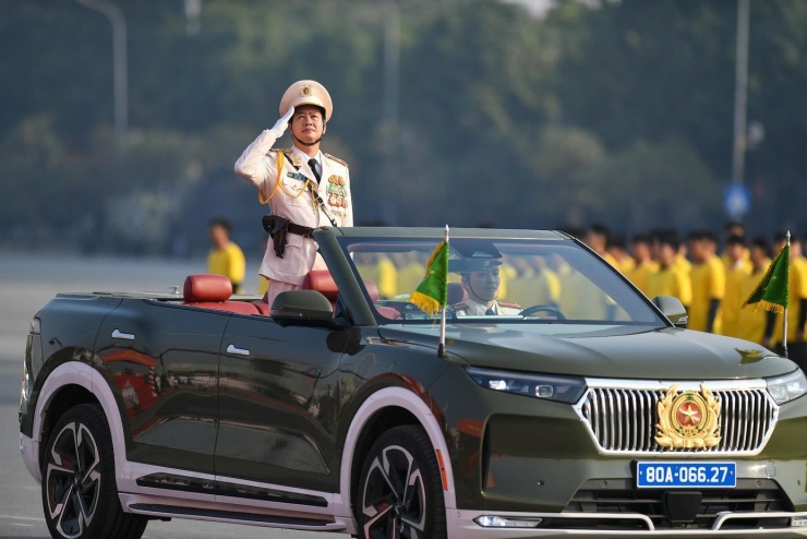 Các lực lượng tham gia Lễ xuất quân bảo đảm an ninh, trật tự Đại hội XIV của Đảng.