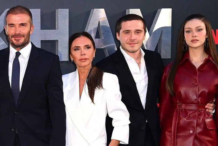 Vợ chồng David Beckham nỗ lực làm lành với con cả
