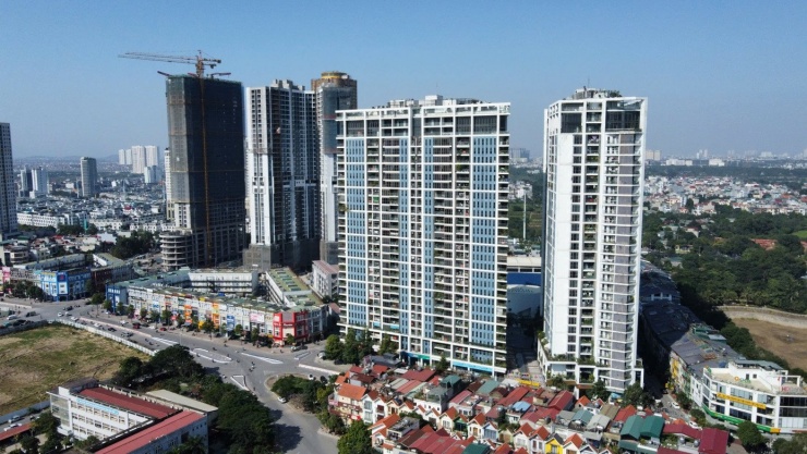 Đã xuất hiện tình trạng rao bán "cắt lỗ" của một bộ phận nhà đầu tư mua theo tâm lý FOMO trong giai đoạn tăng nóng. Ảnh minh hoạ.