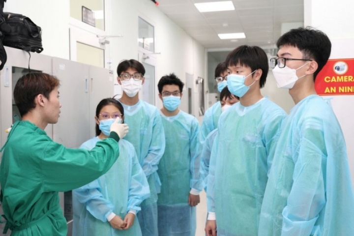 Mức học phí các trường đào tạo Y khoa tại TP.HCM ra sao?