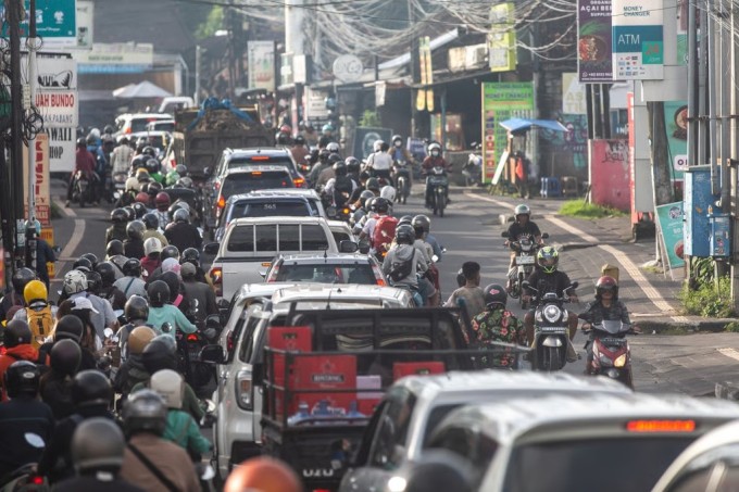 Ùn tắc giao thông tại khu vực Canggu, Bali. Ảnh: SCMP