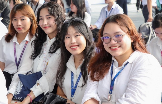 Sinh viên trường Đại học Luật TP HCM. Ảnh: HCMULAW