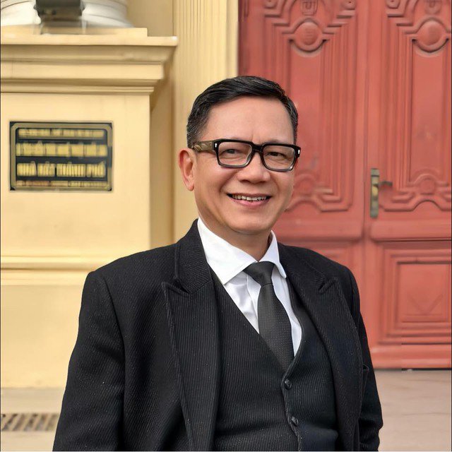 Nam NSƯT quê Hải Phòng mang quân hàm Đại tá vào vai Chủ tịch tỉnh trong 'Lằn ranh' là ai? - 6