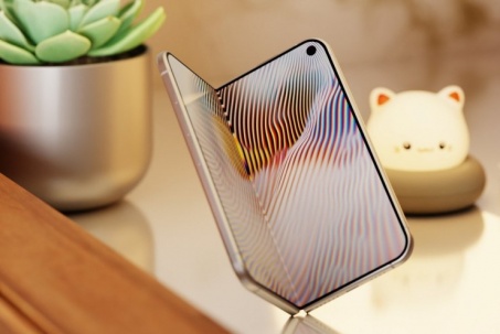 Trọn bộ ảnh concept iPhone Fold đáng mơ ước của iFan
