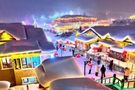 Vỡ òa cảnh siêu thực ngôi làng ở Hắc Long Giang, khách đến chỉ biết trầm trồ