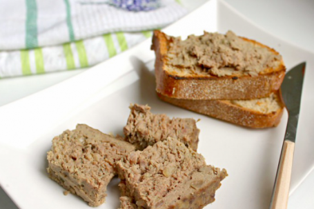 Cách làm pate tại nhà vừa ngon, rẻ vừa an toàn