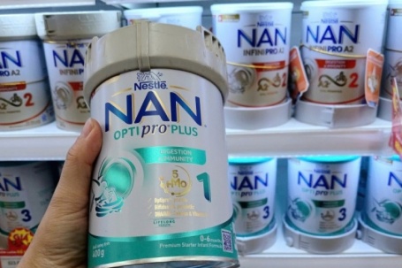Siêu thị, cửa hàng tiện lợi gỡ sữa NAN thuộc diện thu hồi khỏi kệ