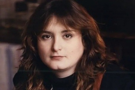 Bi kịch cuộc đời cô gái bị giam 8 ngày trong quan tài