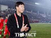 Báo Thái khen U23 Việt Nam hết lời, báo Hàn ngả mũ "Ma thuật đen" của thầy Kim