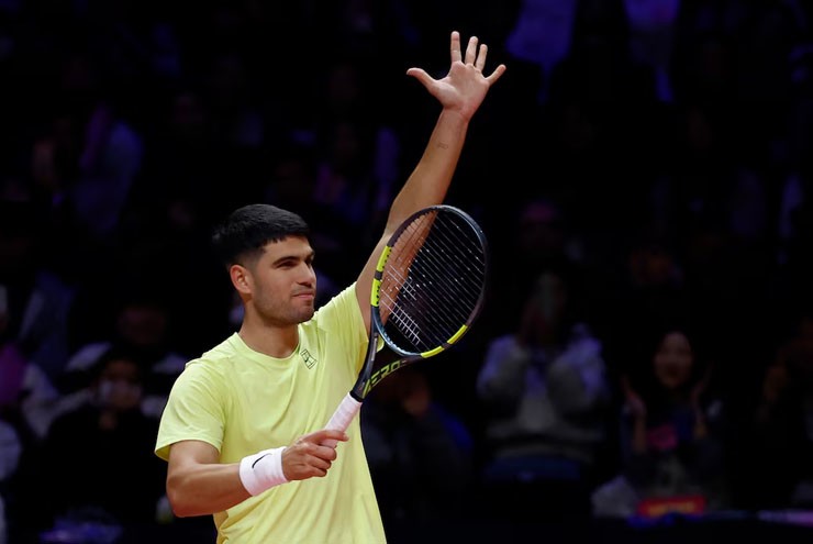 Alcaraz luôn thân thiện với người hâm mộ