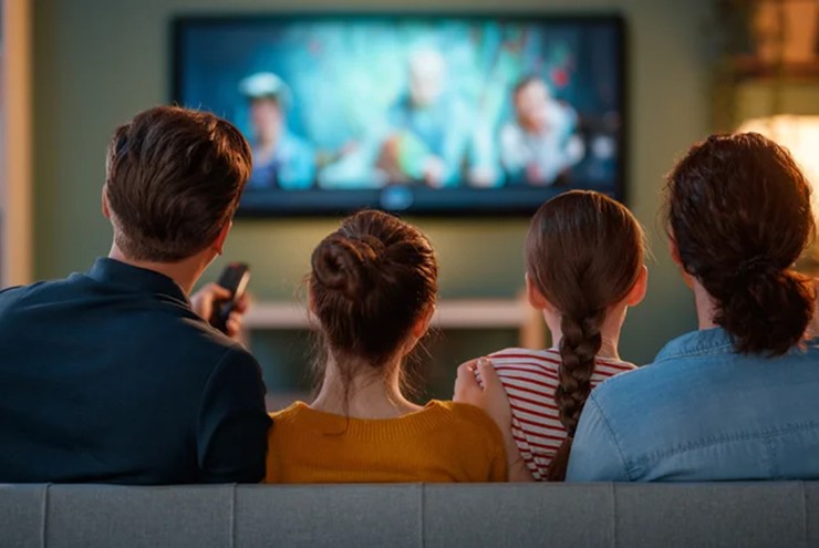 Những thói quen âm thầm rút ngắn tuổi thọ TV