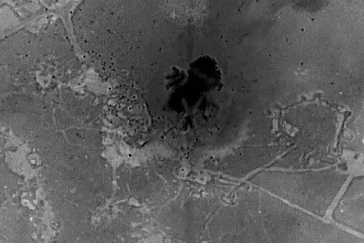 Syria rúng động trước đợt không kích IS mới nhất của Mỹ