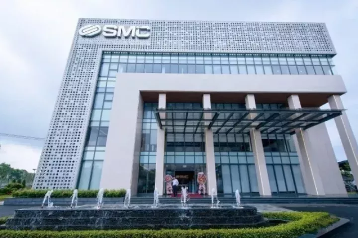 Nhiều chủ tịch, giám đốc rời 'ghế nóng'