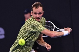 Video tennis Medvedev - Nakashima: Tie-break định đoạt, lên ngôi lần đầu (CK Brisbane International)