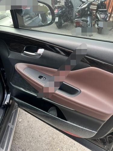 Ảnh thực tế chiếc xe được rao bán.